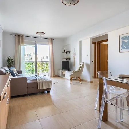 Relaxing 2bdr Retreat In Protaras アパート *