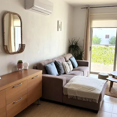 Апартаменты Relaxing 2bdr Retreat In Protaras *