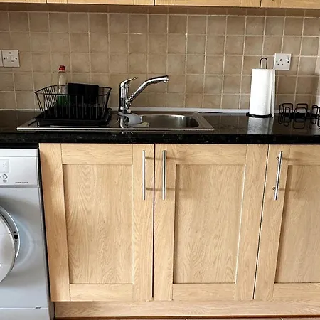 Relaxing 2bdr Retreat In Protaras *