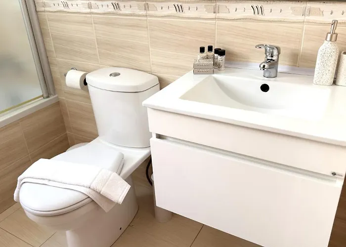 Relaxing 2bdr Retreat In Protaras 아파트